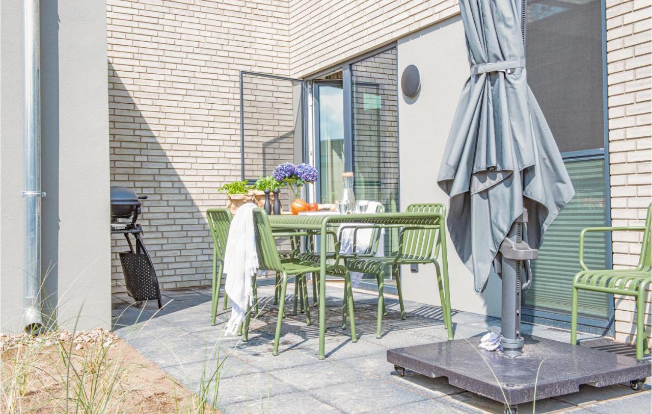 Amazing Home In Lembruch-Duemmer See With Kitchen Eksteriør billede