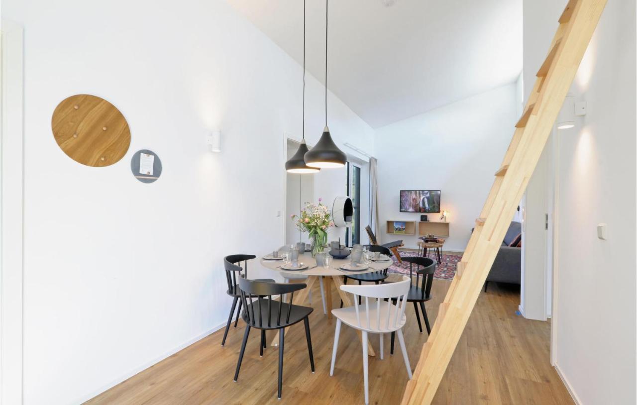 Amazing Home In Lembruch-Duemmer See With Kitchen Eksteriør billede