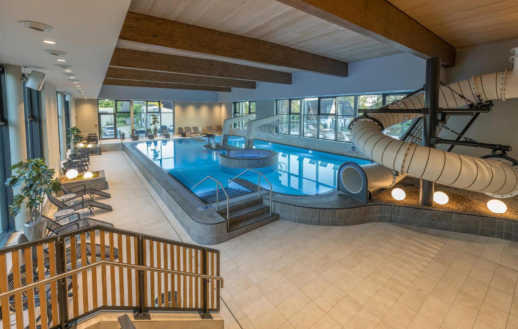 Amazing Home In Lembruch-Duemmer See With Kitchen Eksteriør billede